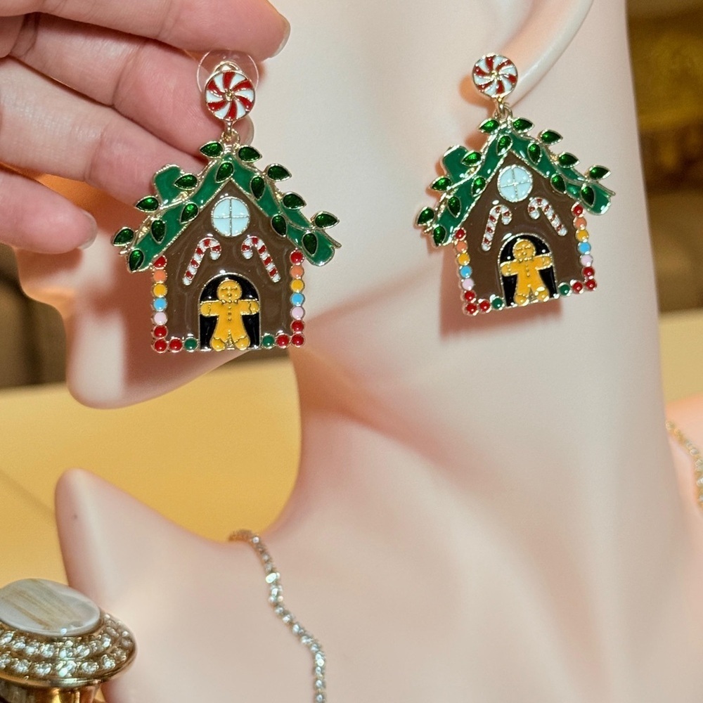 Gingerbread House Earrings - Green, Red, Brown. - Picture 6 of 9